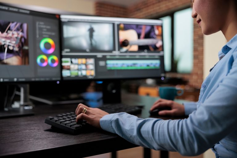 DaVinci Resolve デュアルディスプレイ活用法：タイムラインとプレビューを分離